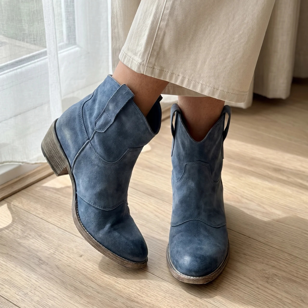 Harper™ | Heritage Suede Ankle Boots
