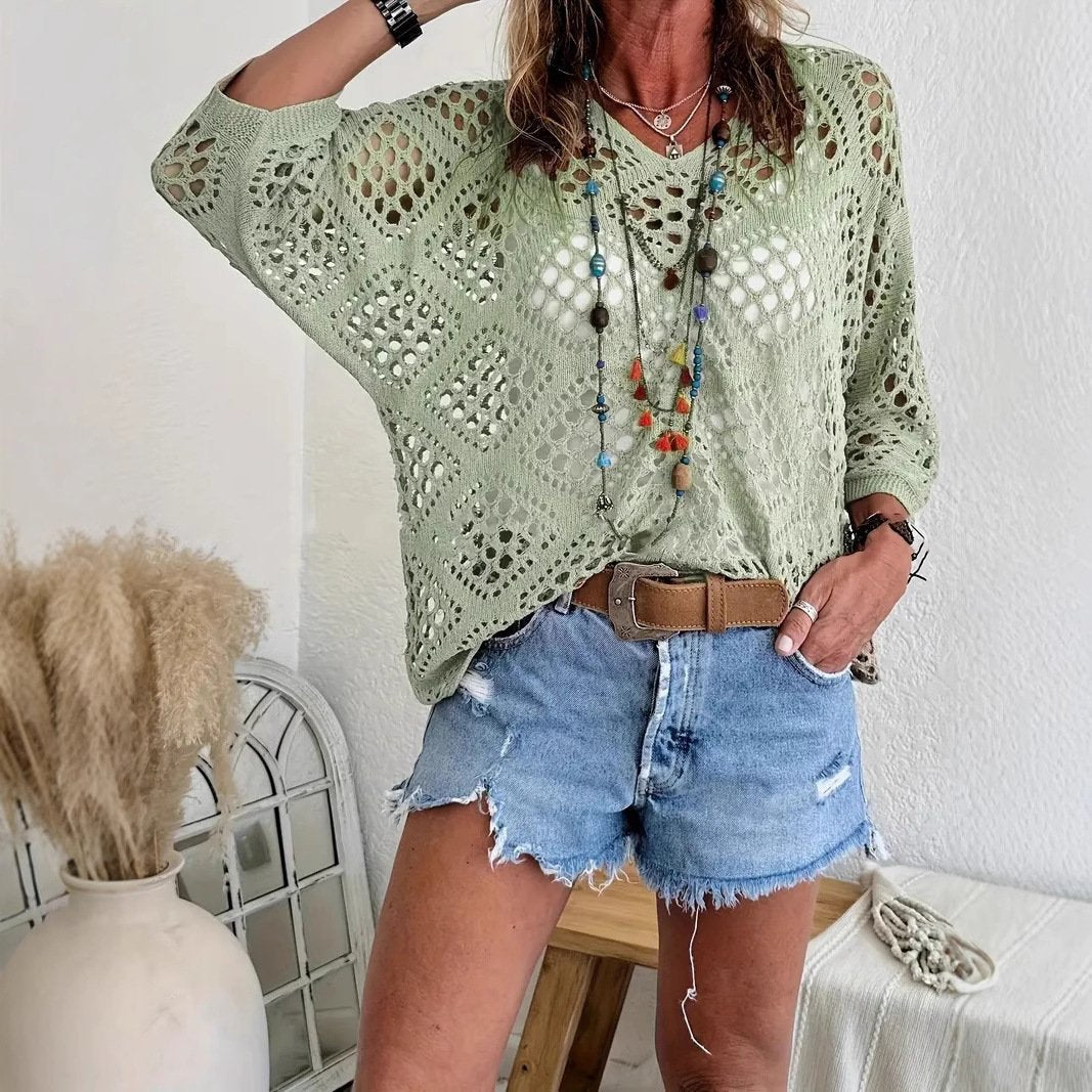 Bohemian V-neck Diamond-patterned Openwork Batwing Sleeve Knit Top
